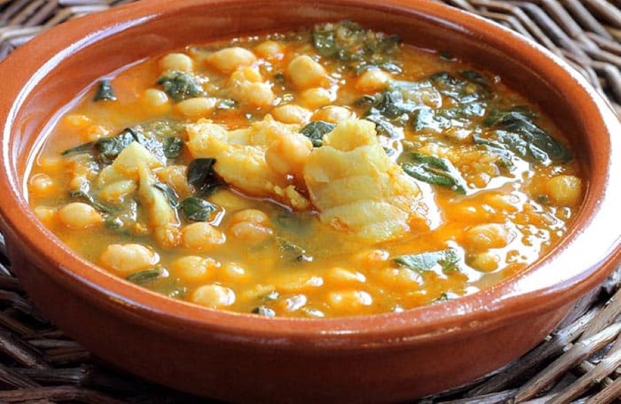 01 - garbanzos-con-bacalao.jpg