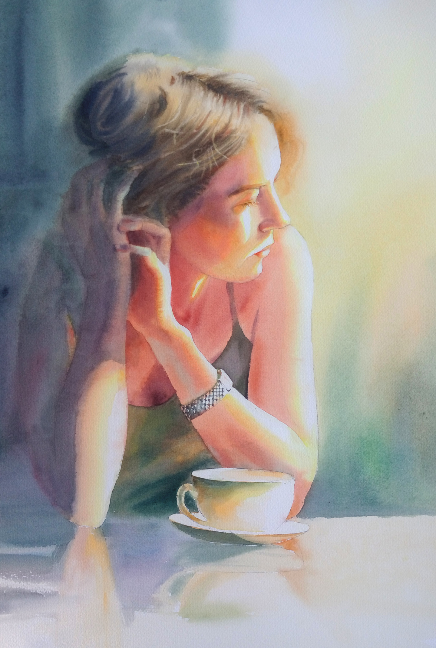 12799847_girl-sitting-in-cafe-drinking-coffee.jpg