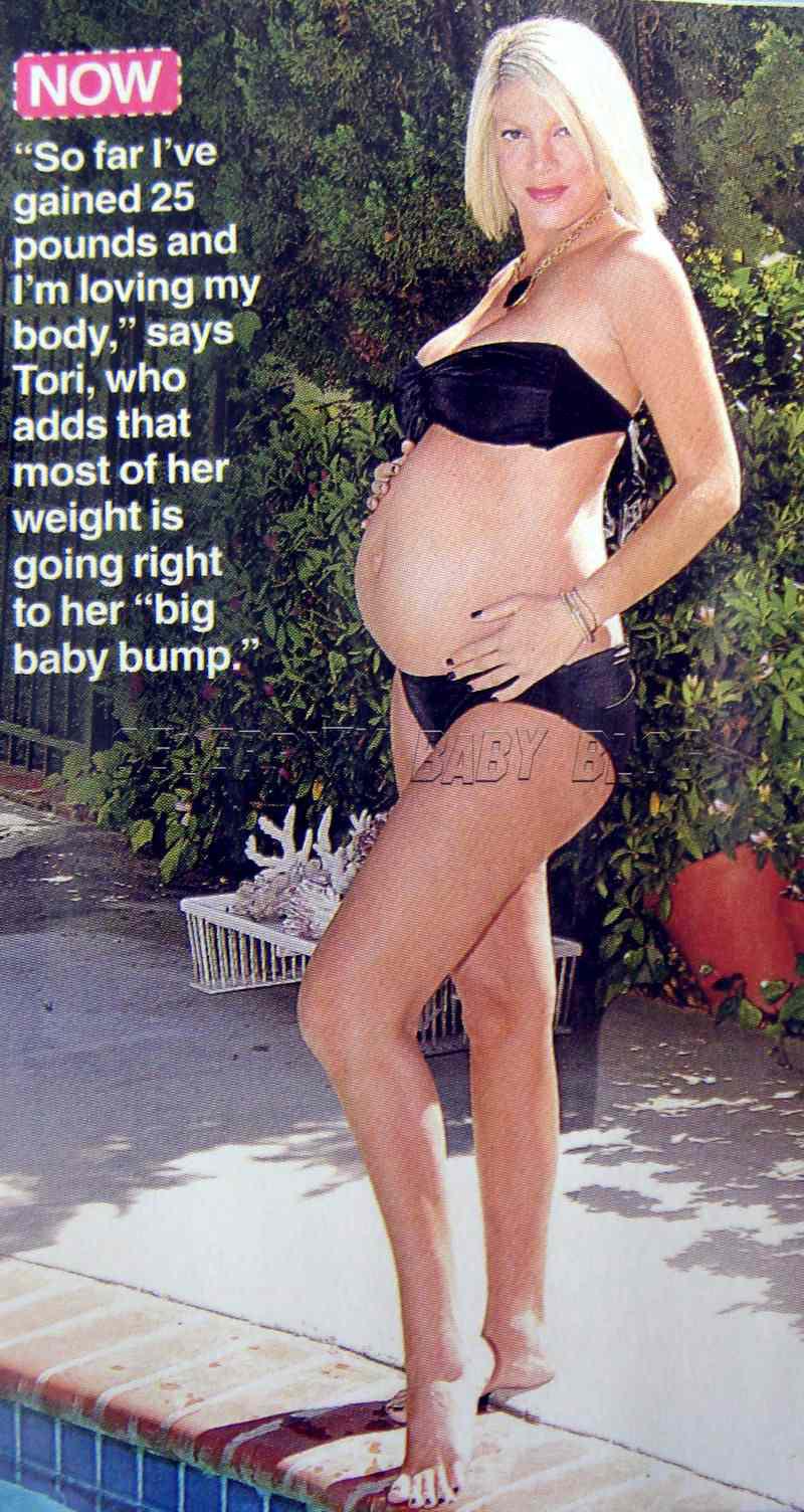 2 Tori Spelling.jpg