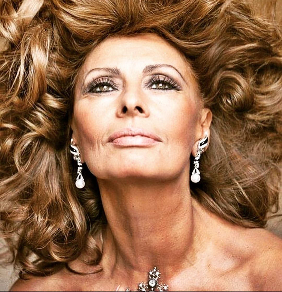 2020-06-05 10.39.54 2324855499822258182_sophialoren.jpg