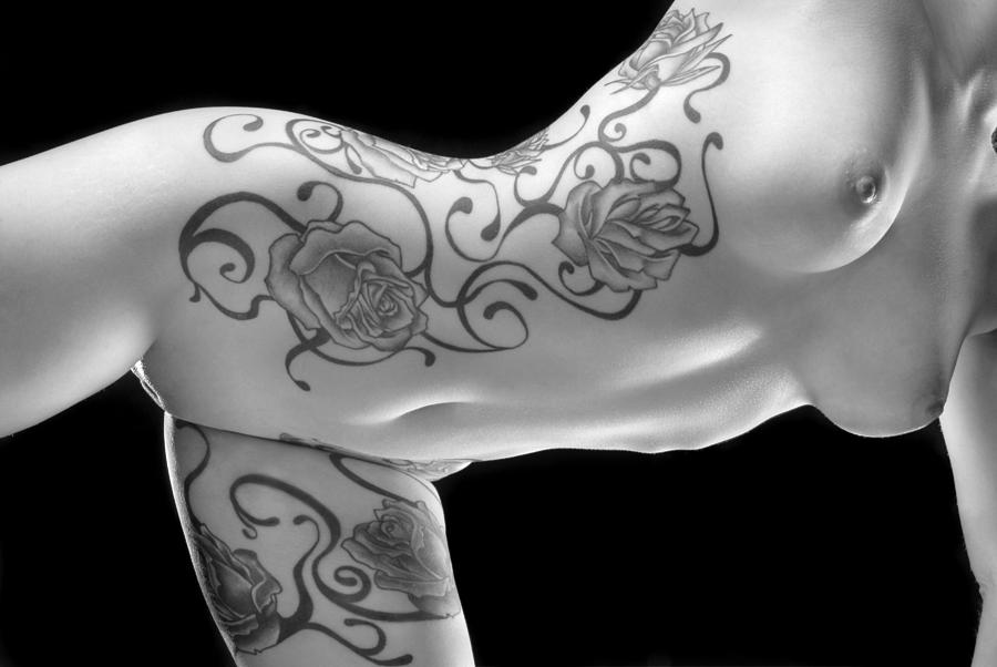 3692-bw-nude-with-black-rose-tattoo-chris-maher.jpg