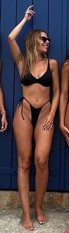 369240957_985921149384104-helena-condis-1.jpg