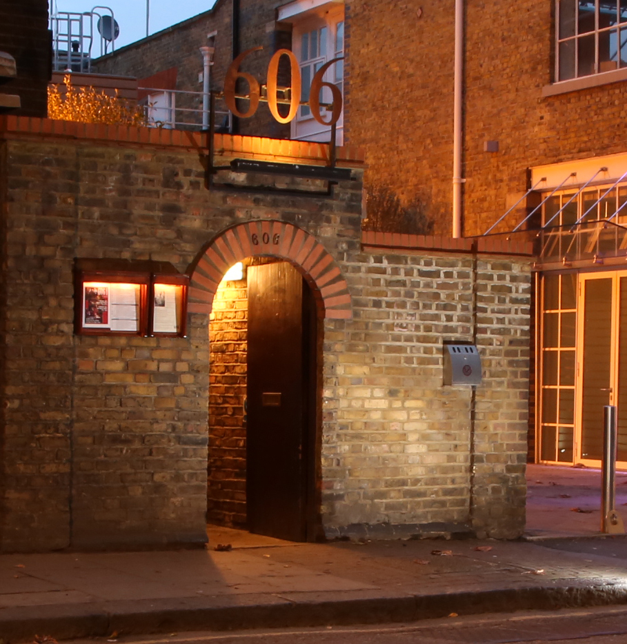 606_exterior_2014_GW_865_crop_print.jpg