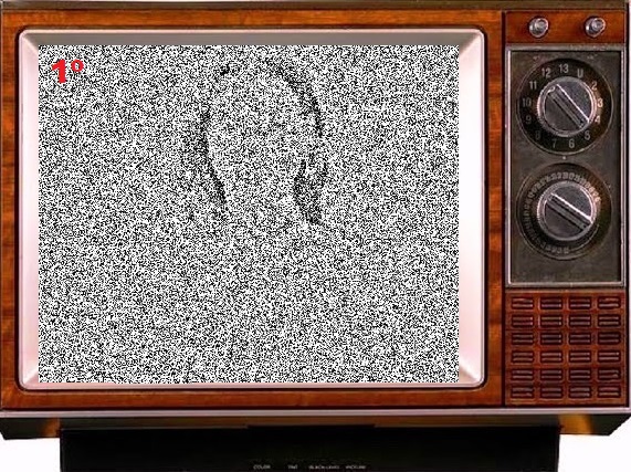 7 Qué personaje está en el Televisor - copia - copia (7) - copia.jpg