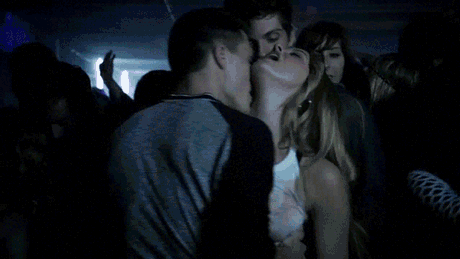 8790724.gif