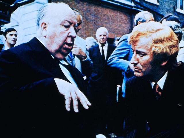 Alfred Hitchcock  vs Barry Foster -.jpg