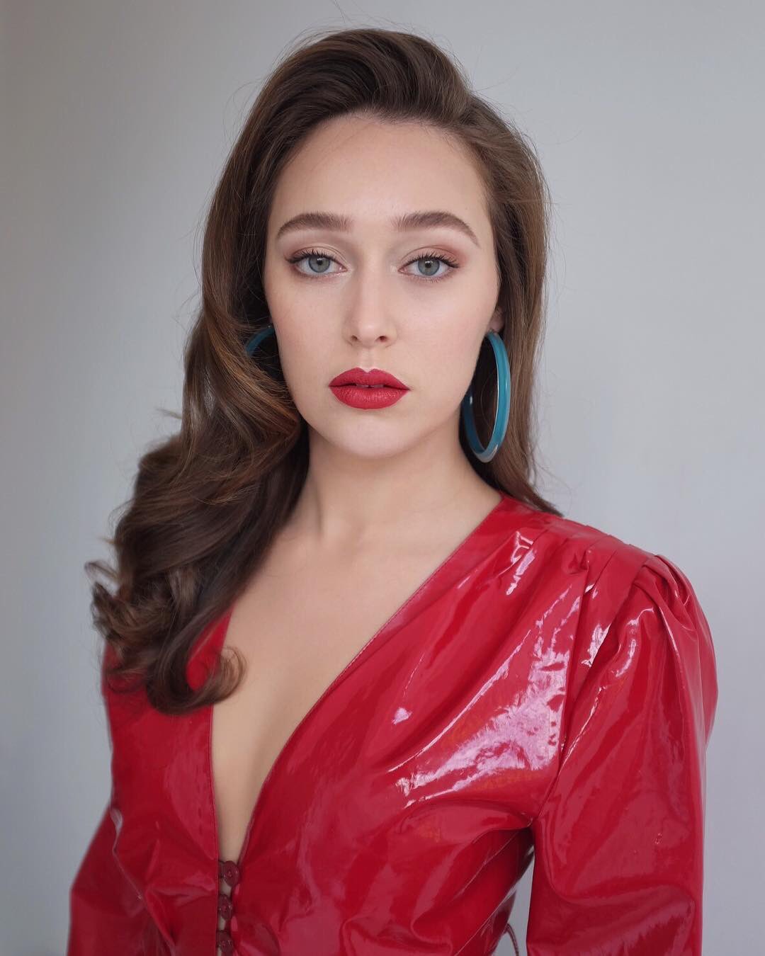 Alycia-Debnam-Carey-018.jpg