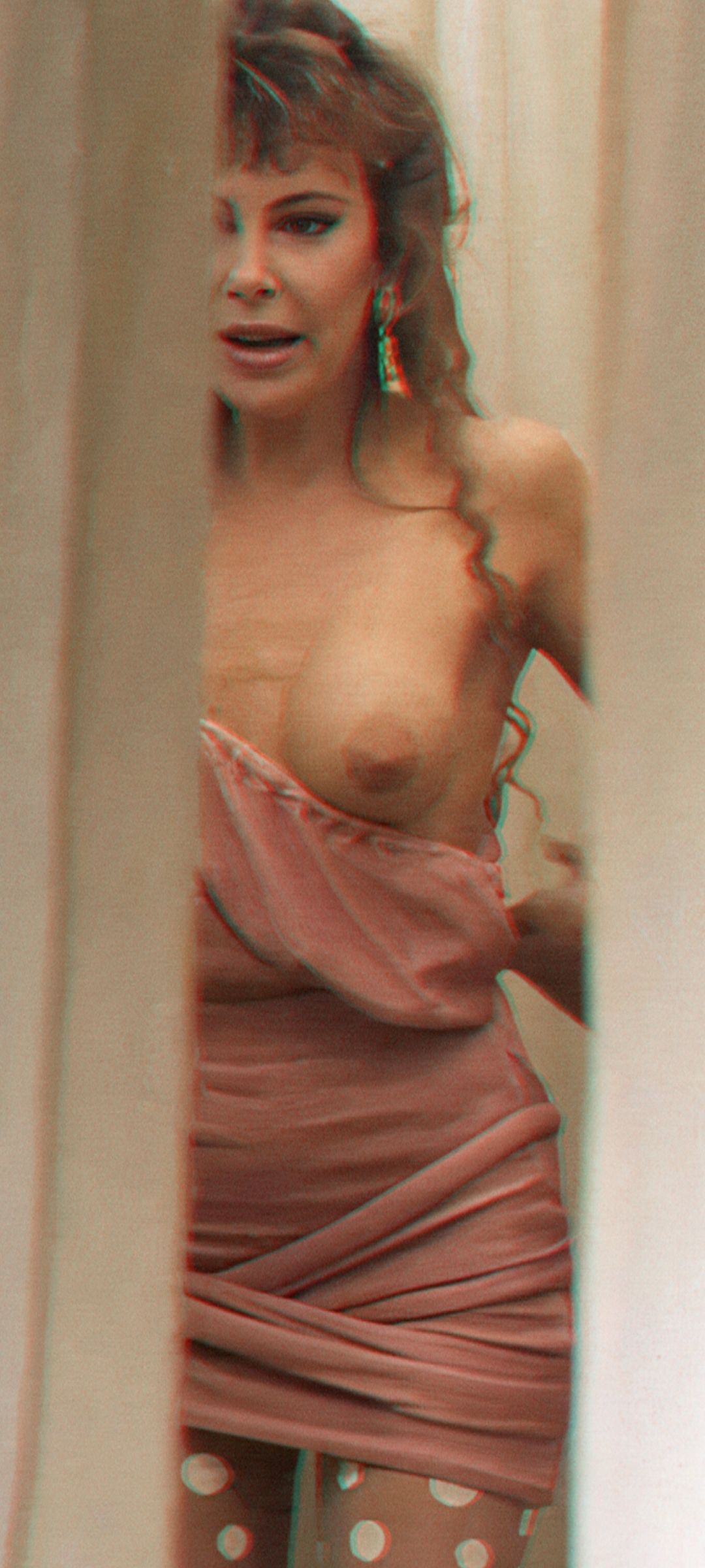 Ana Obregon [Descuido Teta, Con Bragas Transparentes] 06.jpg