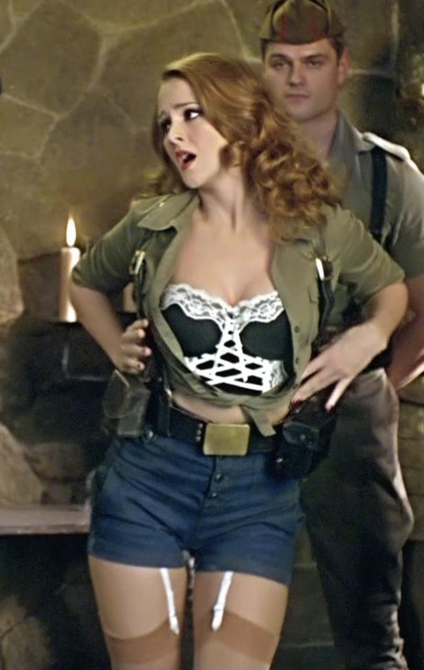 Ana Polvorosa desnuda (1).jpg