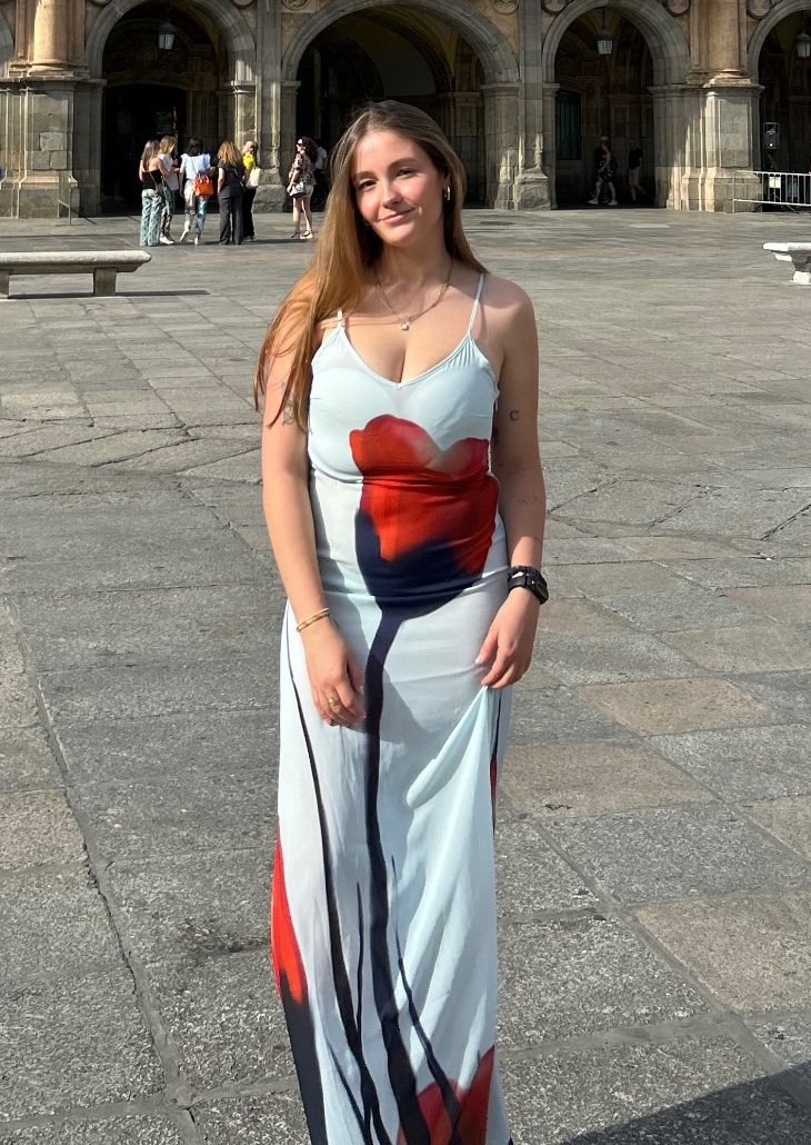 Andrea (1).jpg