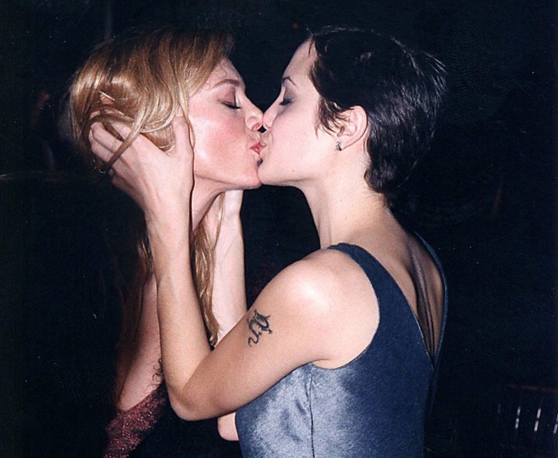 angelina-jolie-y-peta-wilson.jpg