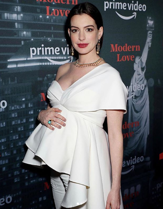 anne-hathaway-embarazada-1.jpg