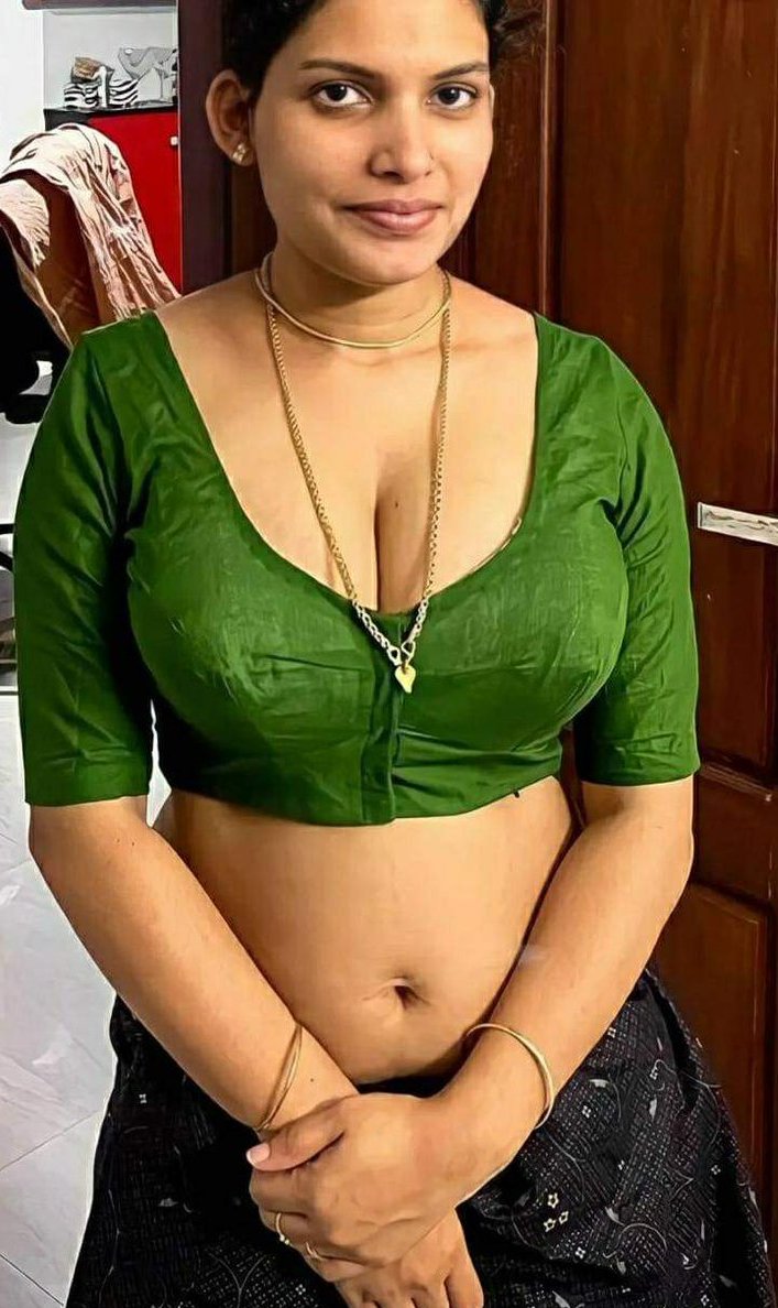 Arabe desnuda (1).jpg