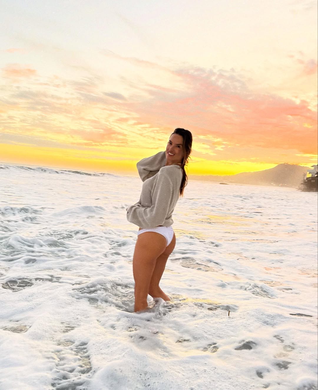 As good as it gets. 🌅💖🧡🌊🐚☁️#malibu.jpg