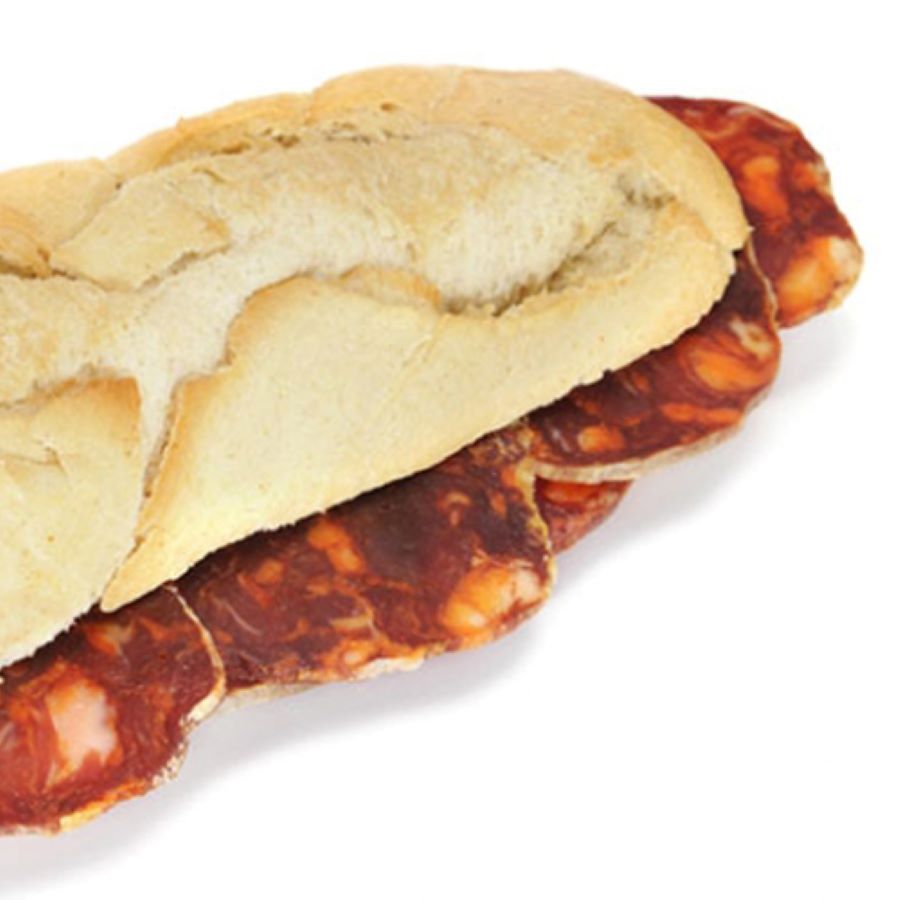 Bocadillo de chorizo ibérico.jpg