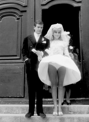 catherine-deneuve-weds-british-photographer-david-bailey-19651[1].jpg