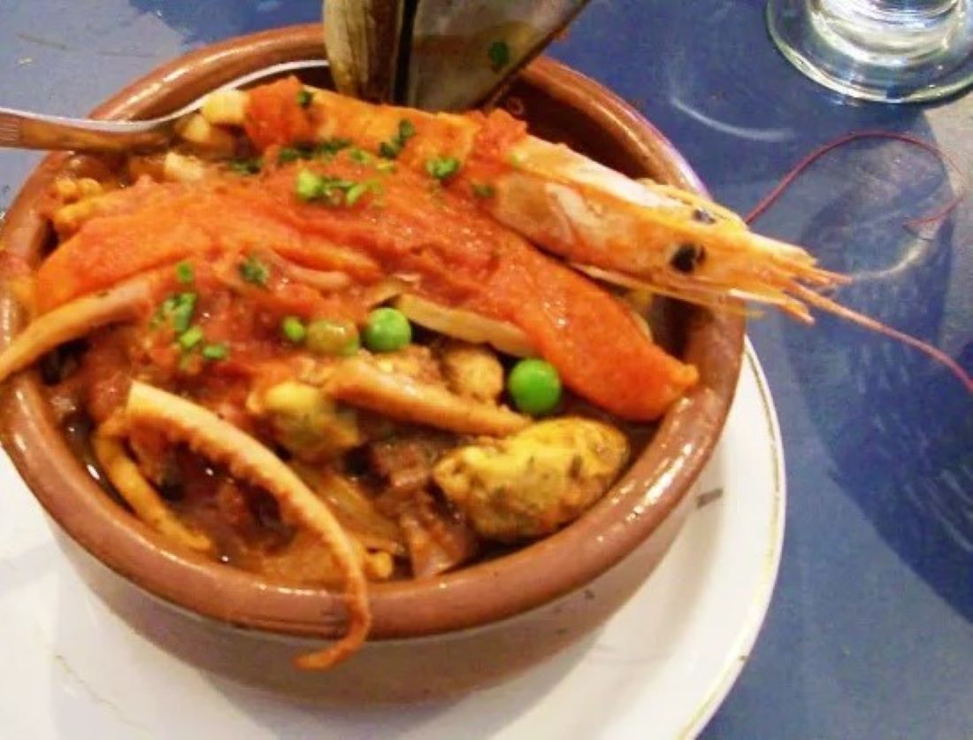 cazuela_de_mariscos.jpg