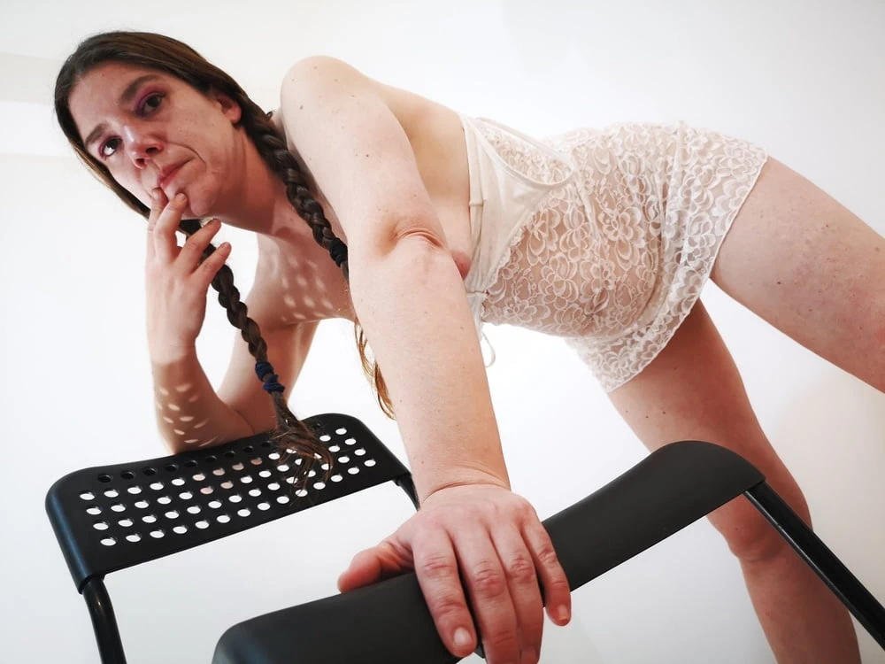 Chica a cuatro patas (8).jpg