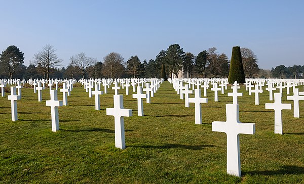 Cimetiere_americain_Colleville-sur-Mer.jpg