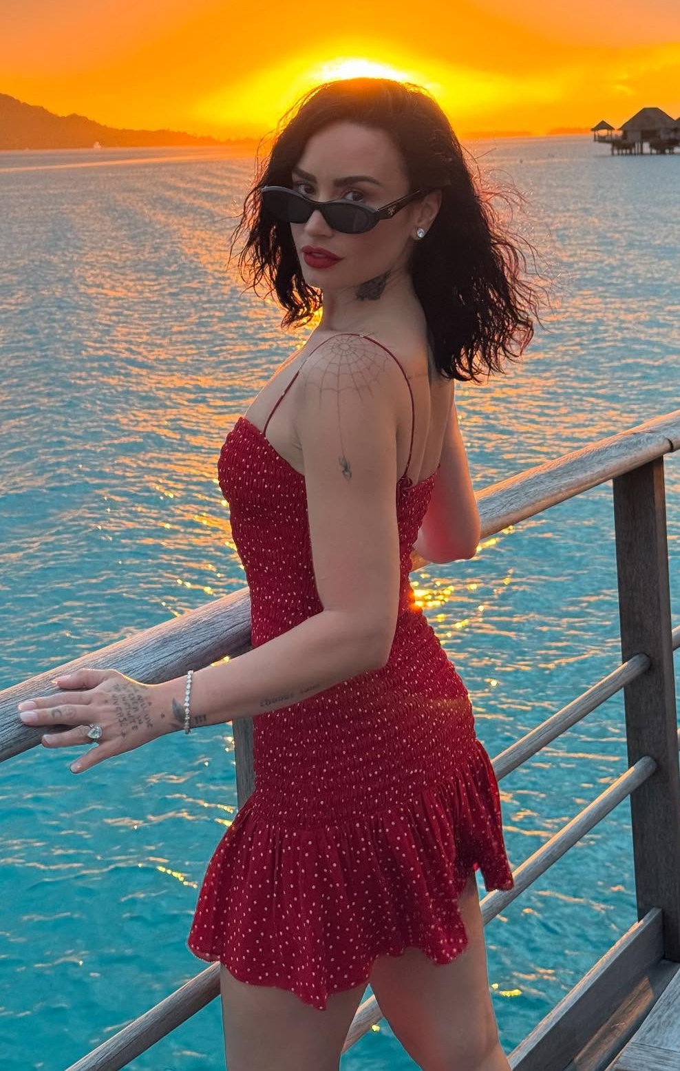 Demi (2).jpg