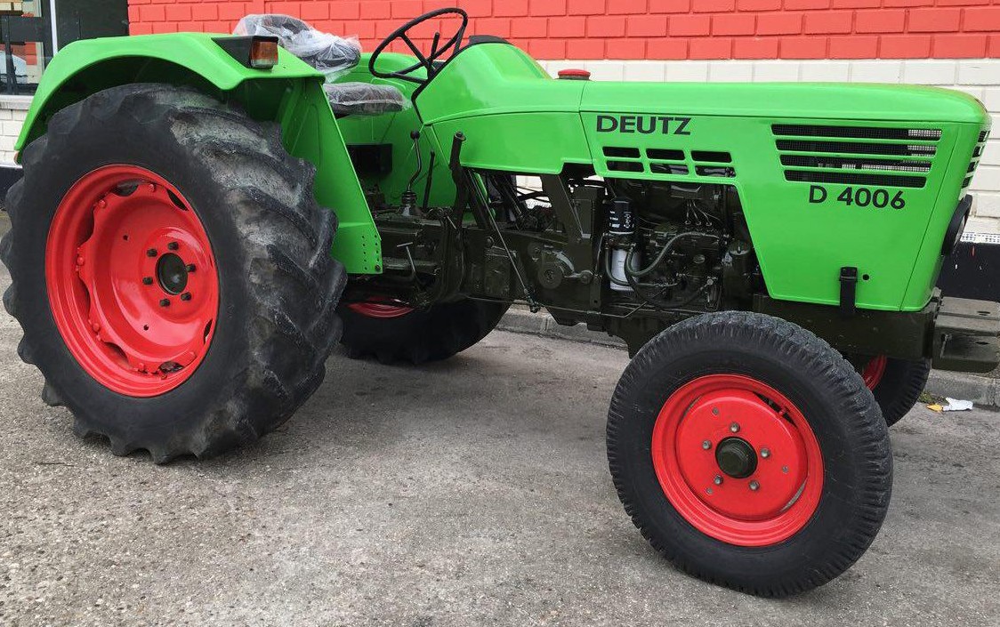 Deutz-Fahr-D4006-4~2.jpg