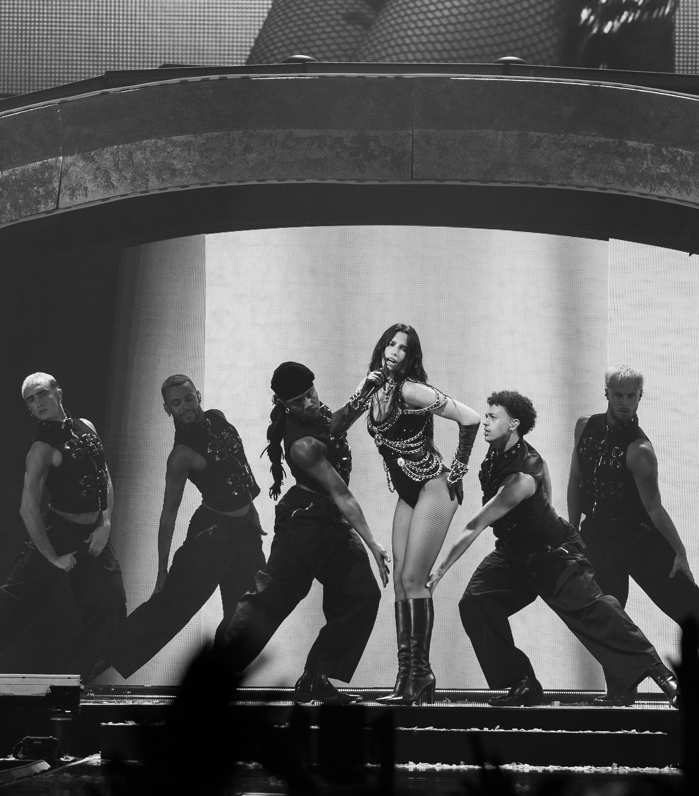 dualipa__2025-05-17T130042.000Z_10.jpg