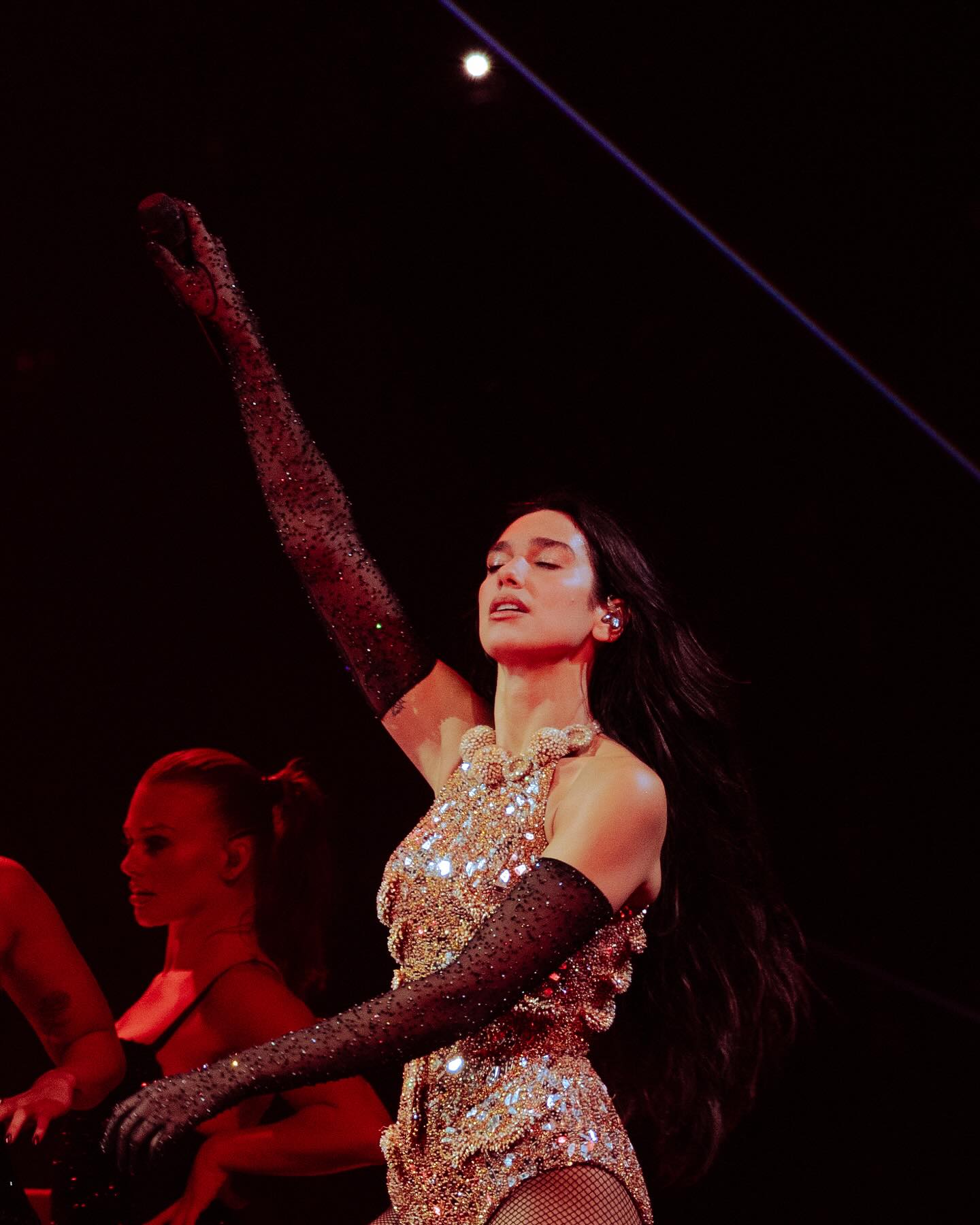 dualipa__2025-10-06T172103.000Z_2.jpg