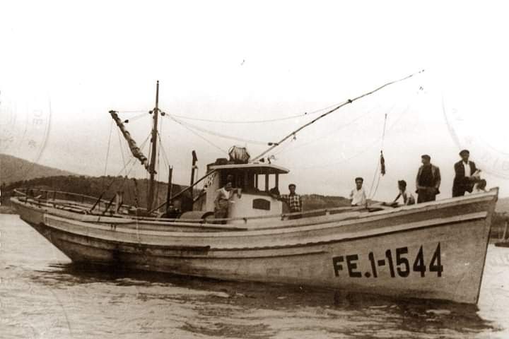ee893ad3ac435ae15d6d152cc3fafe9c.jpg