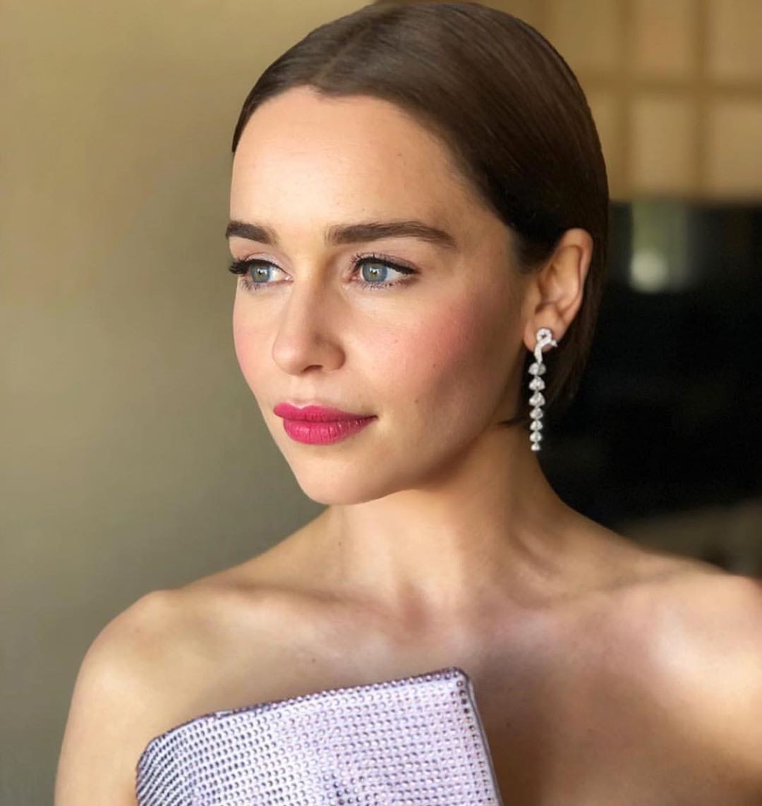 emilia_clarke_51929279_819933011690271_6808603464402375796_n.jpg