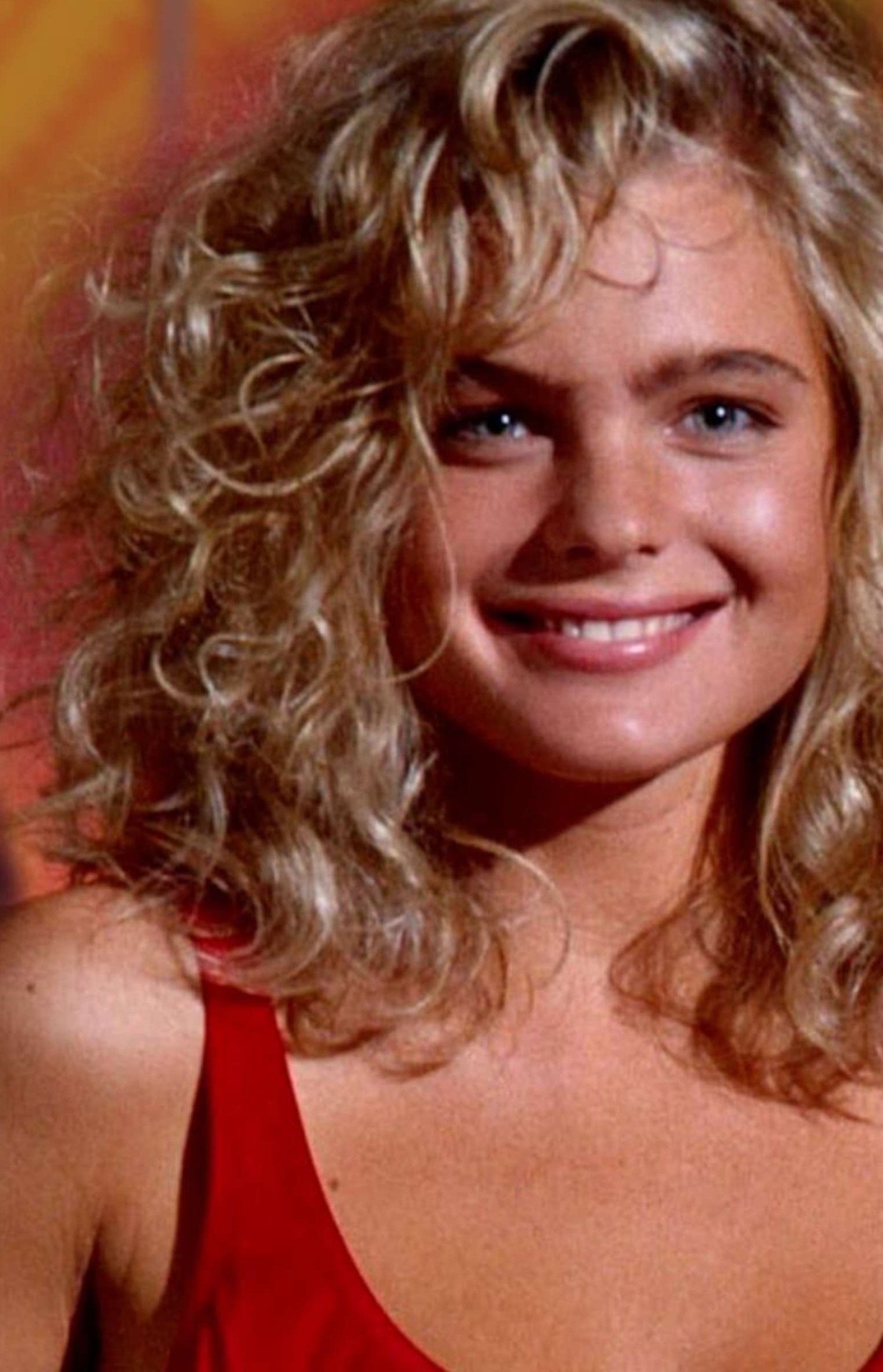 Erika Eleniak.jpg