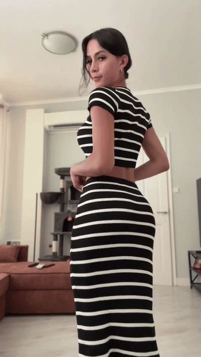 ezgif-732c7a8edb27dc.gif