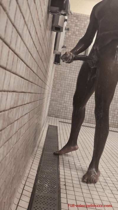 ezgif-78d7f12d35a4f4.gif