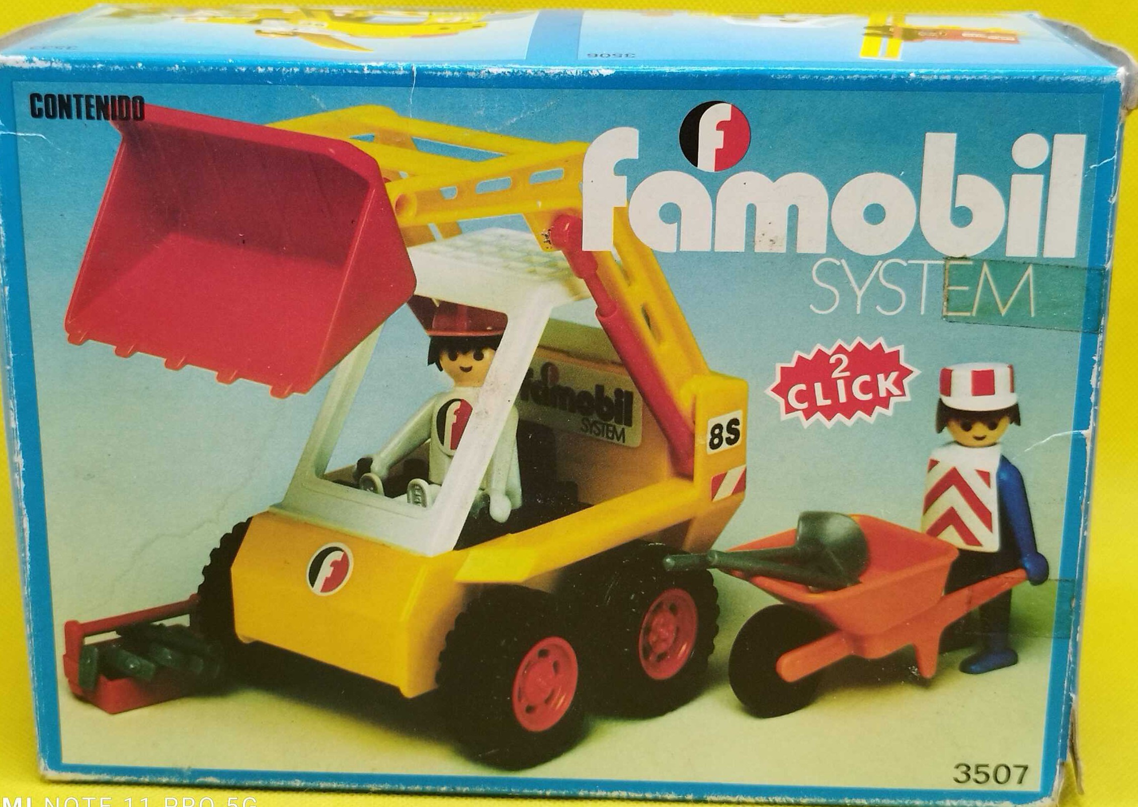 Famobil-Retroexcavadora-REF-3507-21-scaled~2.jpg