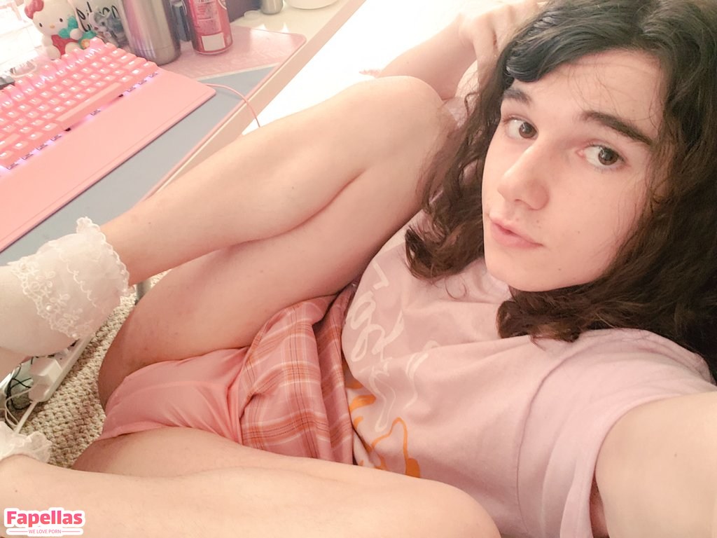 Femboy sexy (4).jpg