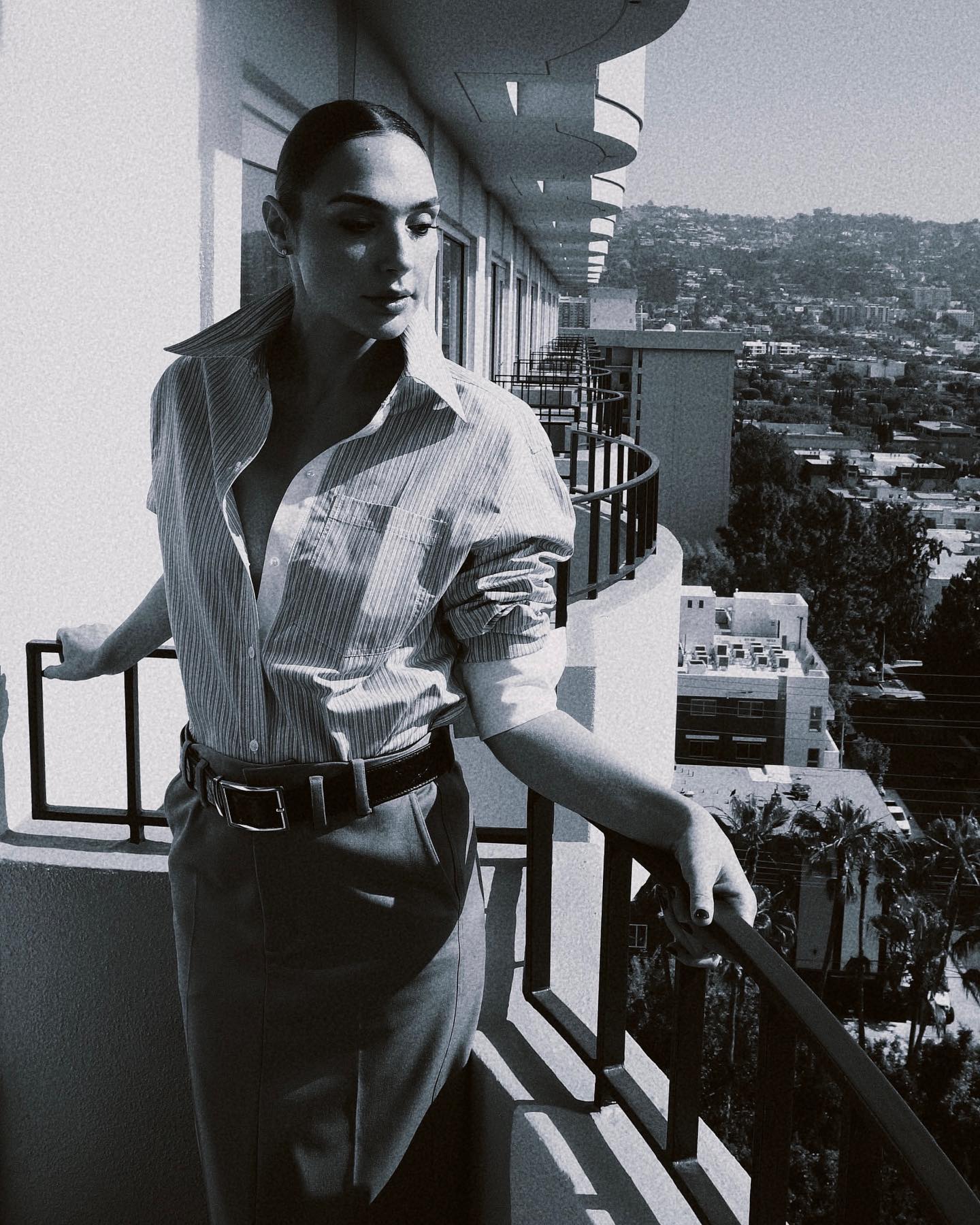 gal_gadot__2023-06-28T054735.000Z.jpg