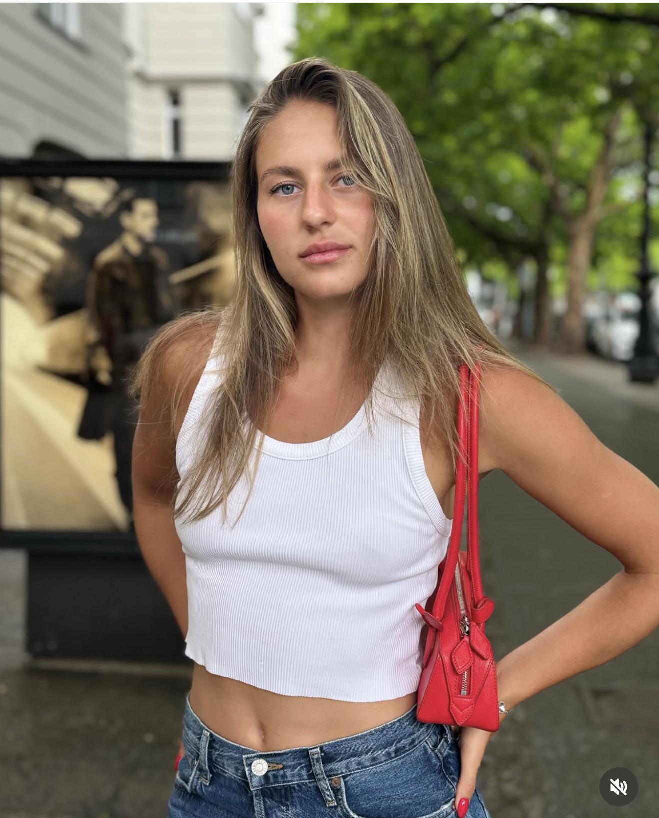 GirlsTennis Marta Kostyuk.jpeg