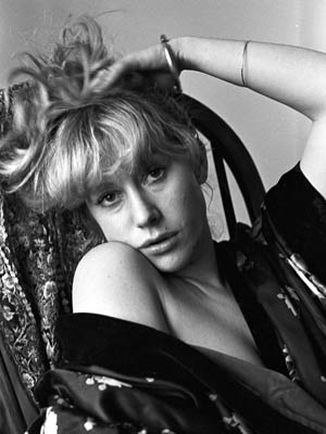 Helen-Mirren-1974[1].jpg