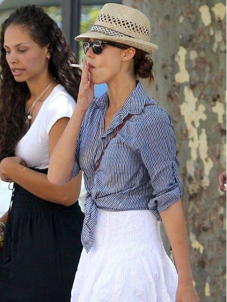 jessica-alba-fumando.jpg