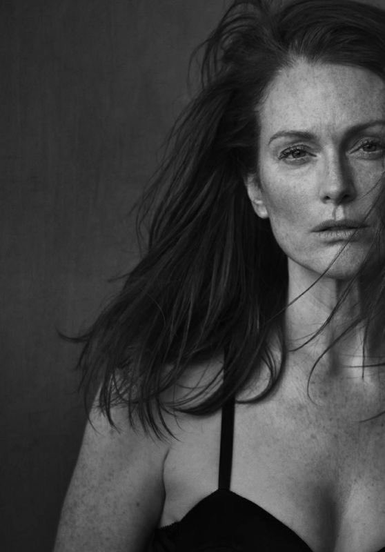 julianne moore.jpg