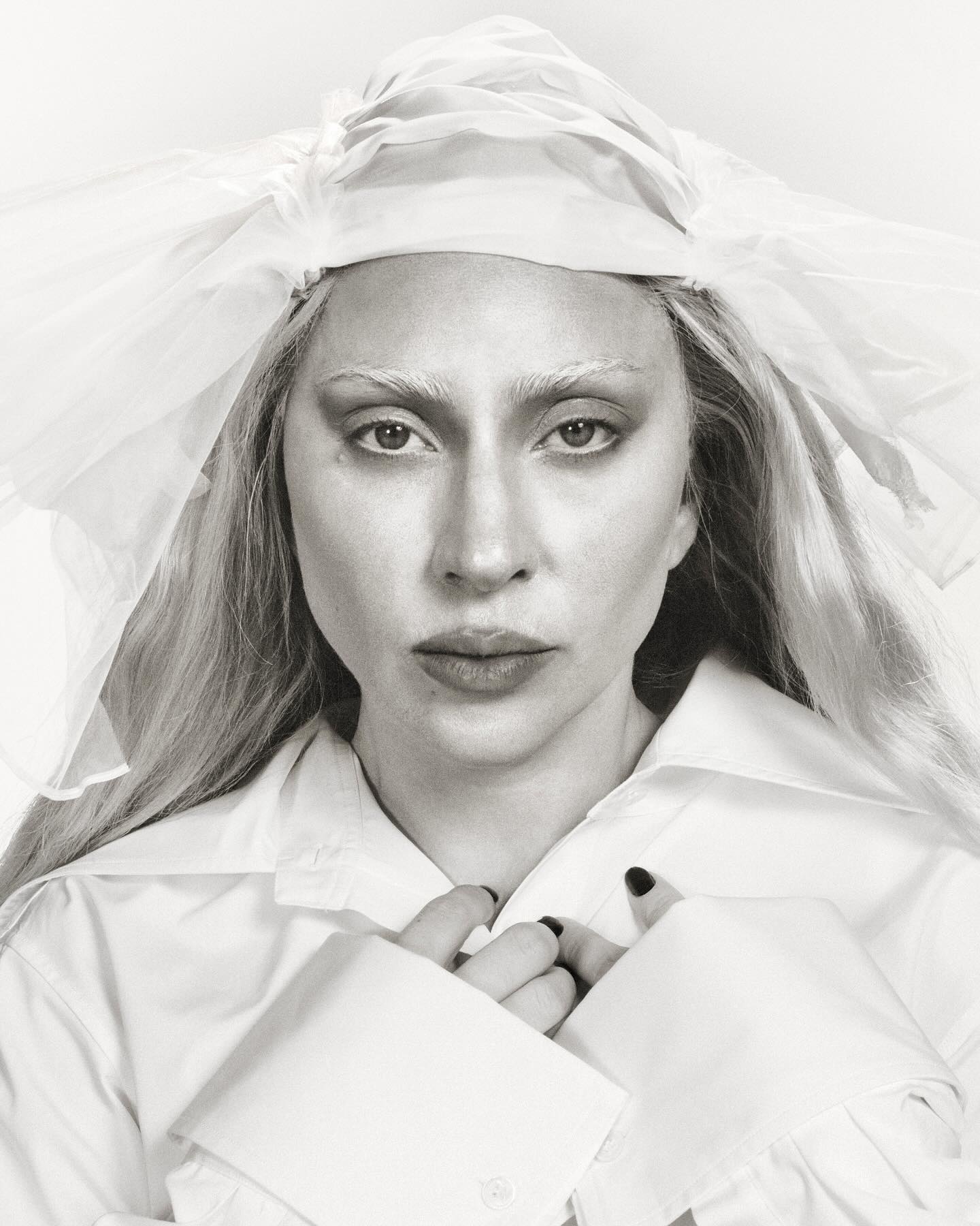 ladygaga__2025-03-08T201000.000Z_1.jpg