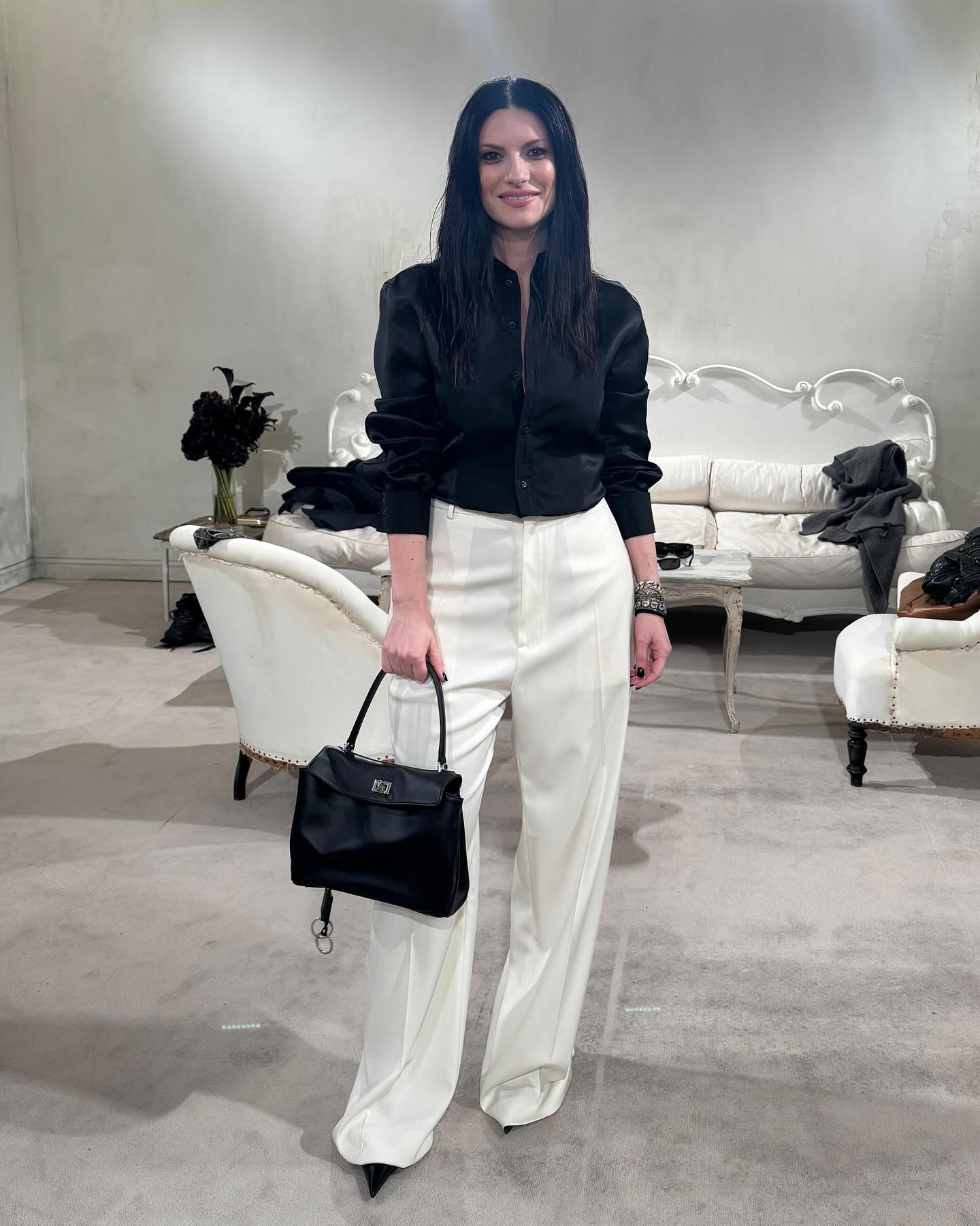 laurapausini__2025-10-06T161643.000Z_7.jpg