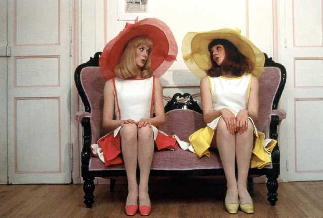 les-demoiselles-de-rochefort-the-young-girls-of-rochefort-08-03-1967-2-g.jpg