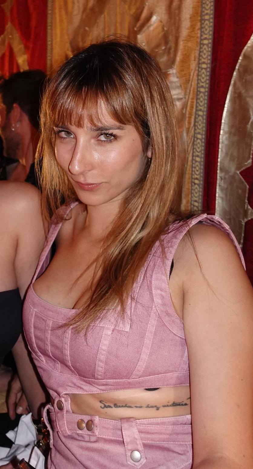Lola (2).jpg