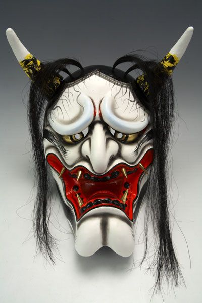 Máscara Japonesa Kagura Hannya🎭.jpg