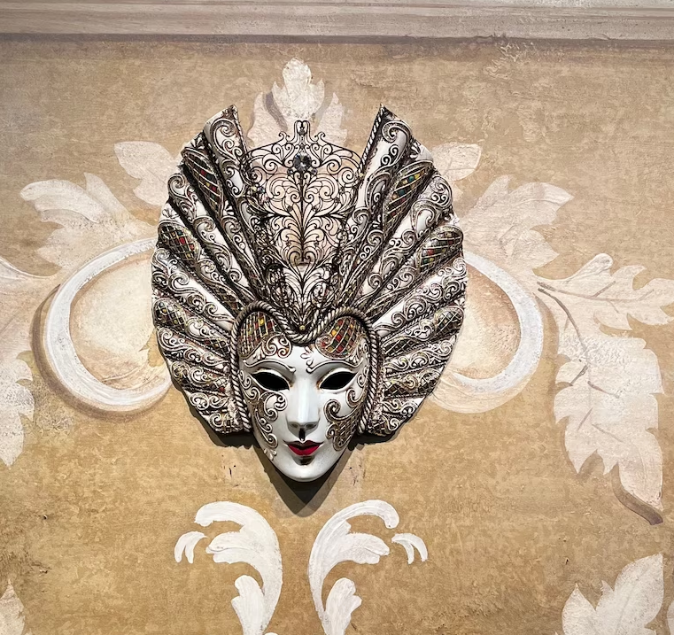 Máscara veneciana, Diana Angel 🎭.png