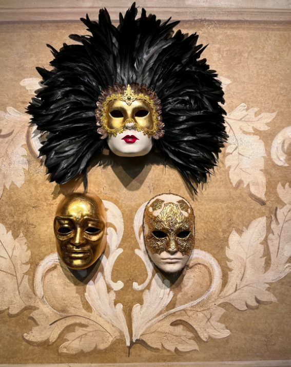 Máscara veneciana máscara de cierre ancho de tres ojo 🎭.png