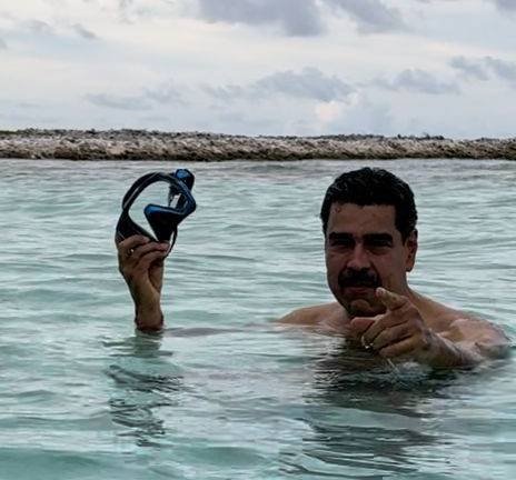 Maduro-1-2 (1)_edit_283874774765720.jpg