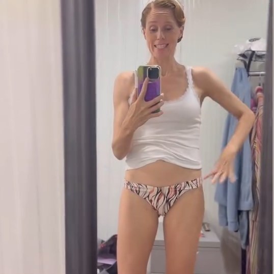 Maria Castro en bragas.jpg