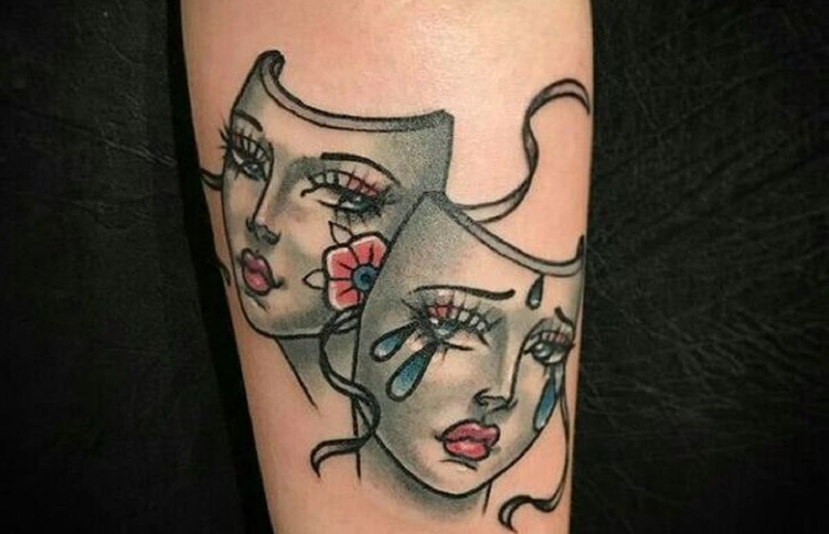 Mascaras Feliz y Triste tatuaje.jpg