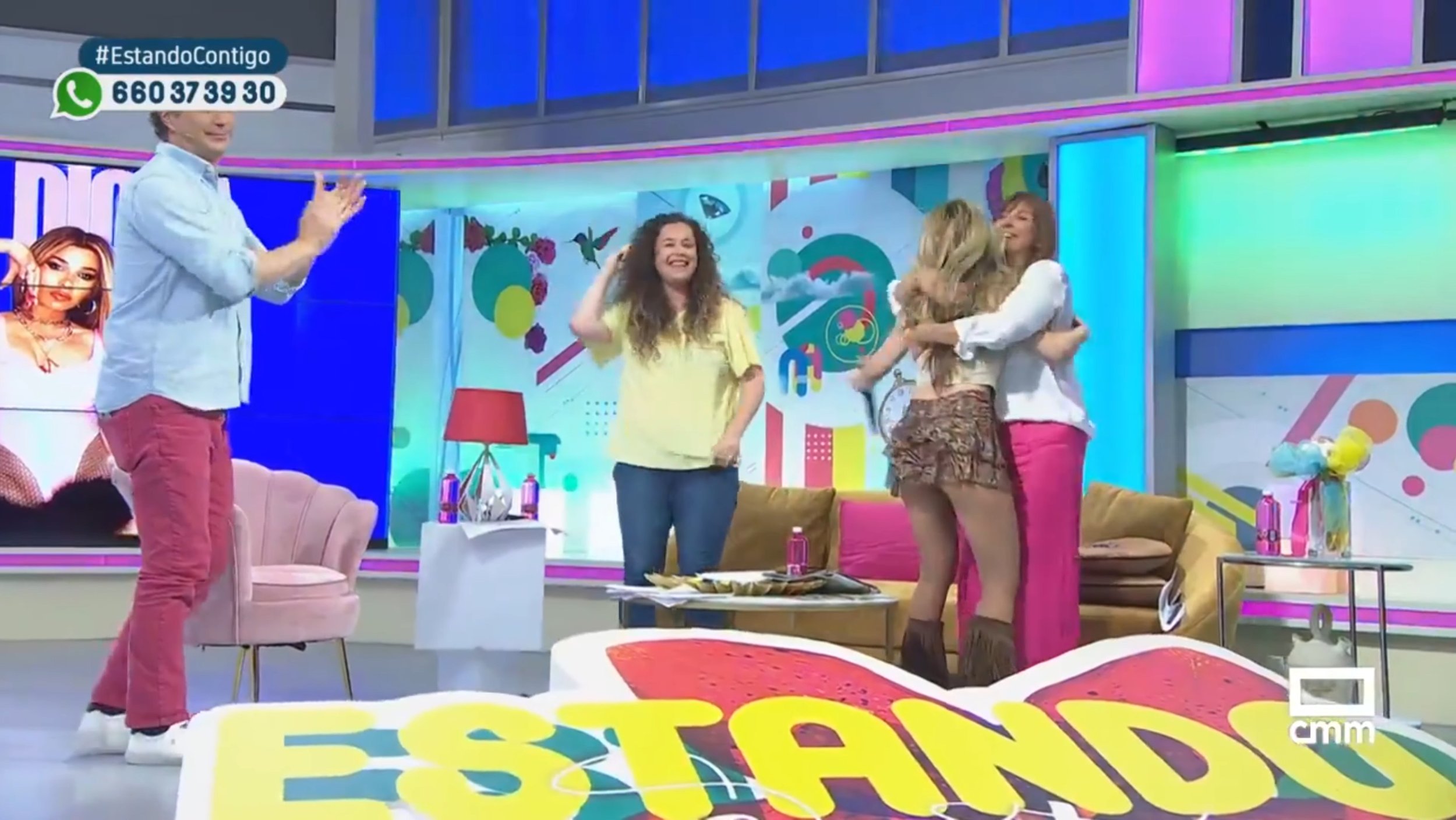 Natalia - Presenta ·  Tu Diosa  · en Estando Contigo - CMM (Entrevista) 2025.mp4_snapshot_05.0...jpg